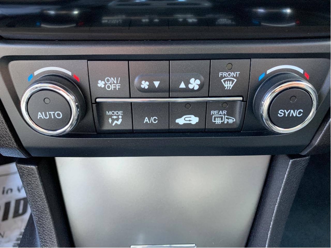 2014 Acura ILX TECK PKG !!! 73251 KMS !!!! CAR FAX CLN !!! NAVI Photo