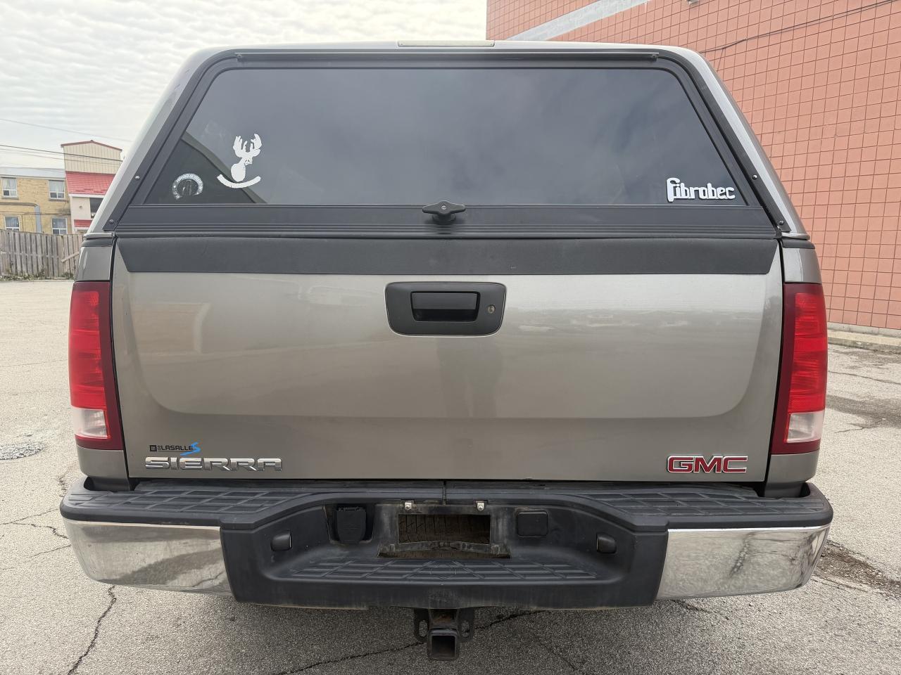 2013 GMC Sierra 1500 4WD Reg Cab !!! 94376 KMS !!! CAR FAX CLN !! MINT Photo