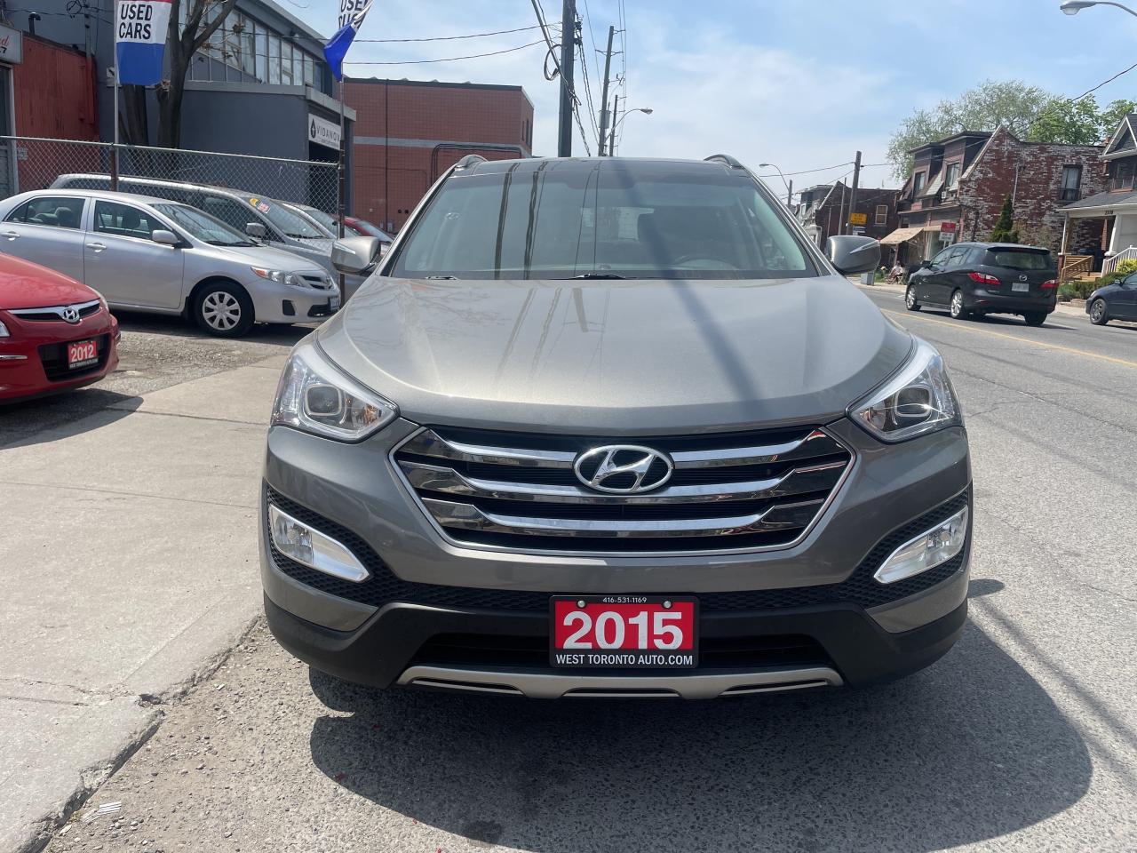 2015 Hyundai Santa Fe Sport LIMITED / A/W/D / LOADED/ MINT/ CARFAX VERIFIED Photo