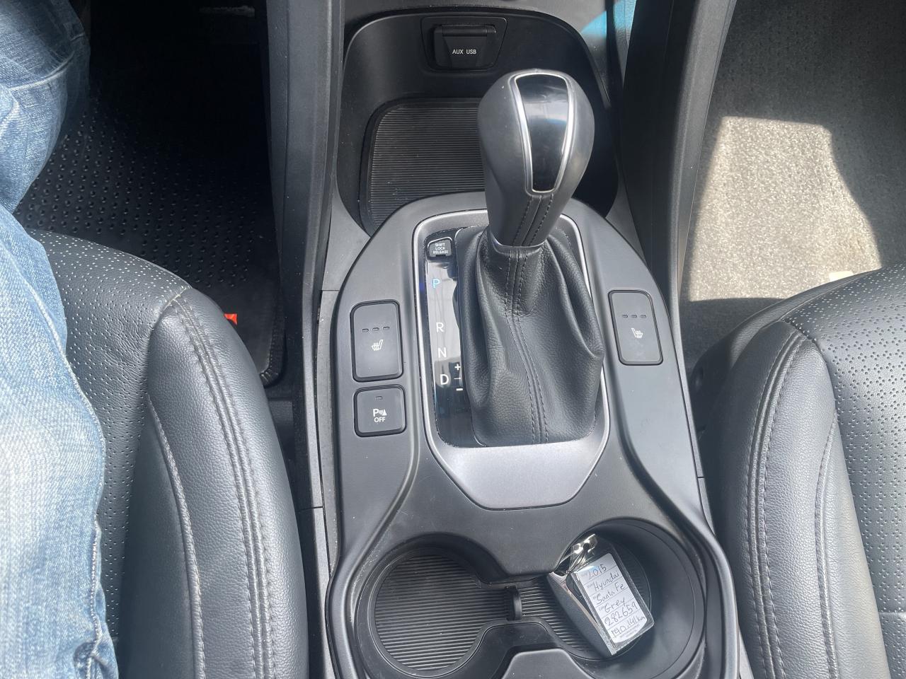 2015 Hyundai Santa Fe Sport LIMITED / A/W/D / LOADED/ MINT/ CARFAX VERIFIED Photo