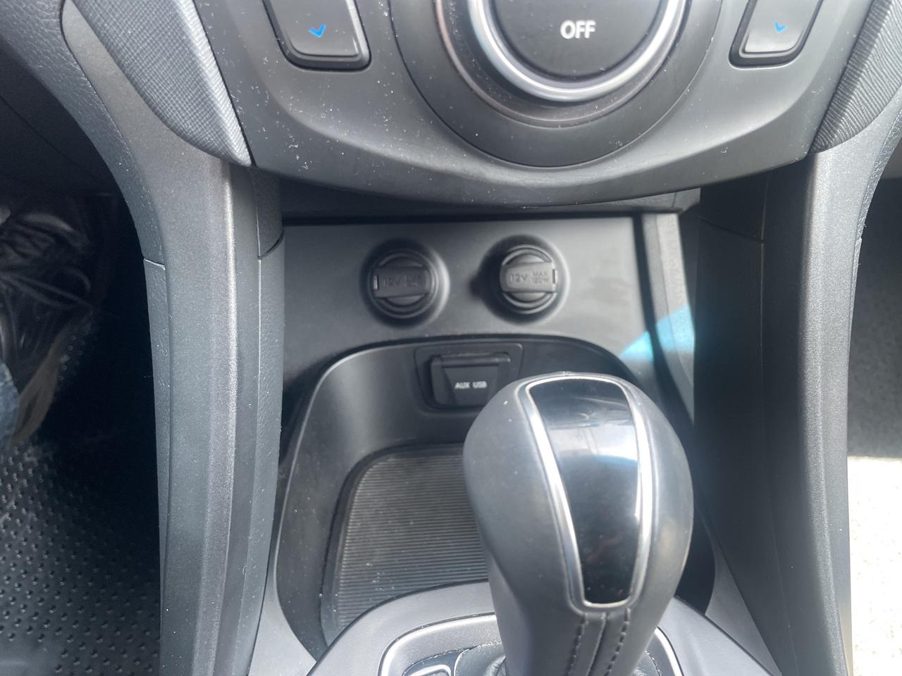 2015 Hyundai Santa Fe Sport LIMITED / A/W/D / LOADED/ MINT/ CARFAX VERIFIED Photo