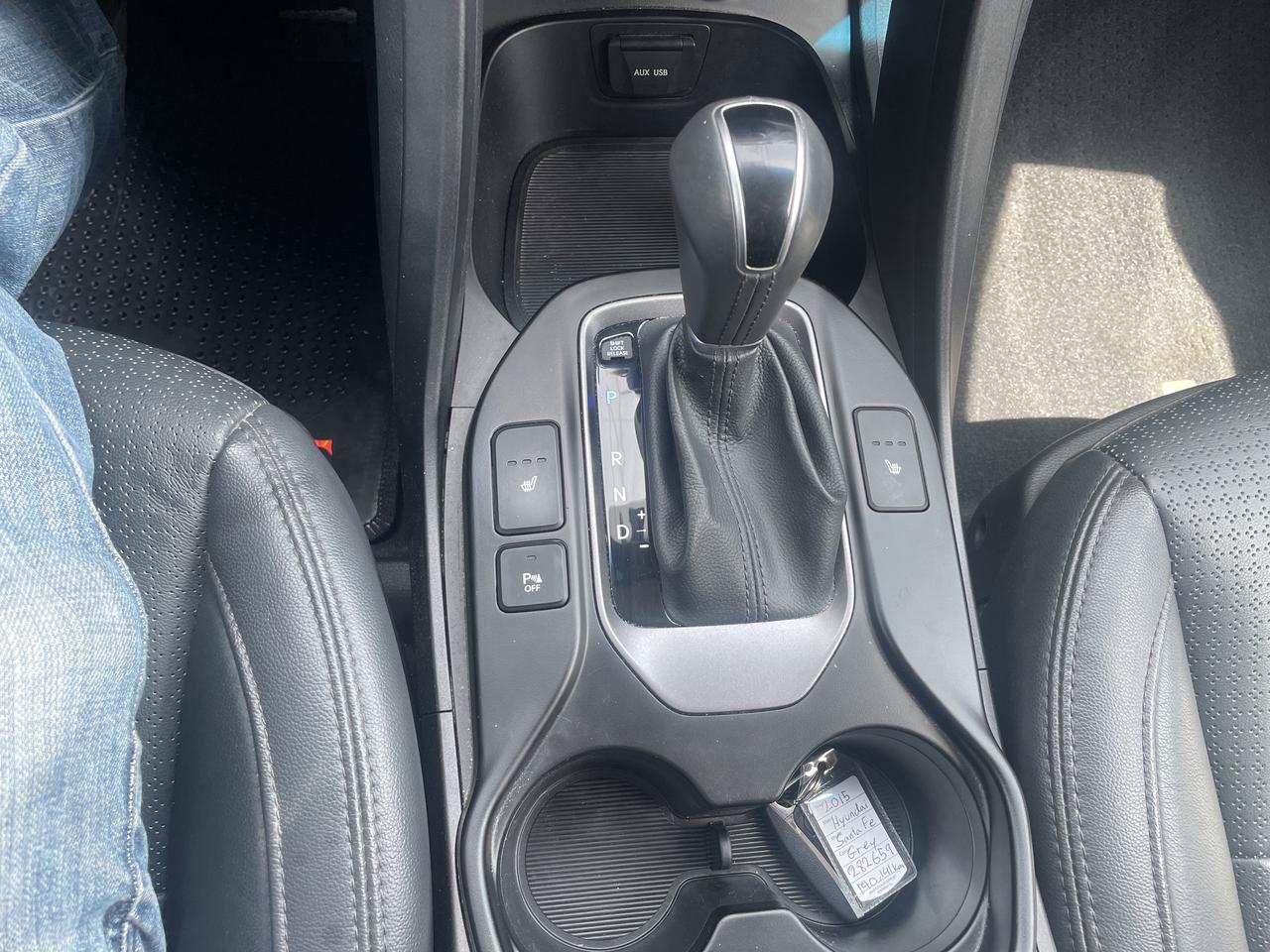 2015 Hyundai Santa Fe Sport LIMITED / A/W/D / LOADED/ MINT/ CARFAX VERIFIED Photo