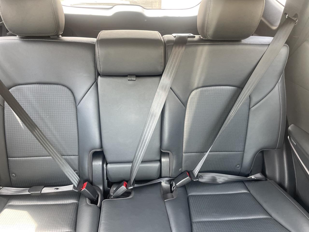 2015 Hyundai Santa Fe Sport LIMITED / A/W/D / LOADED/ MINT/ CARFAX VERIFIED Photo