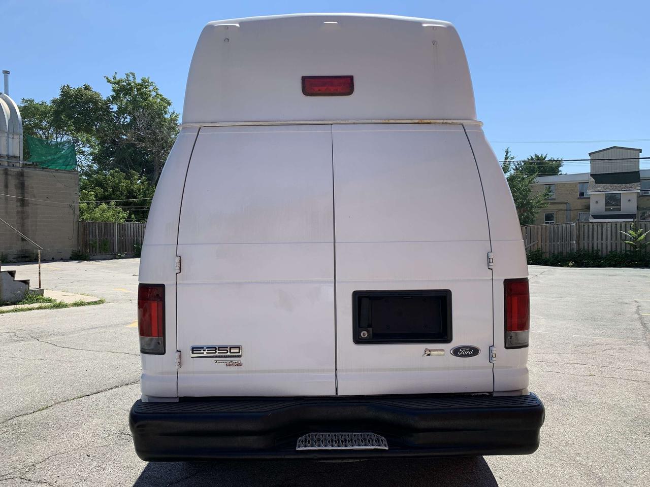 2012 Ford E-350 CARGO   !!! HIGH ROOF !! CAR FAX CLEAN !! SPOTLESS Photo