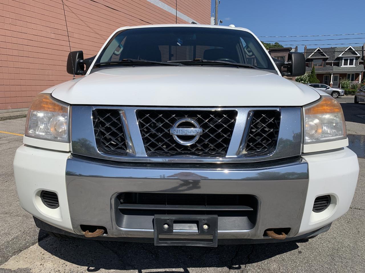 2014 Nissan Titan 4WD King Cab SWB SV !!!! 4X4 LOADED WITH OPTIONS Photo