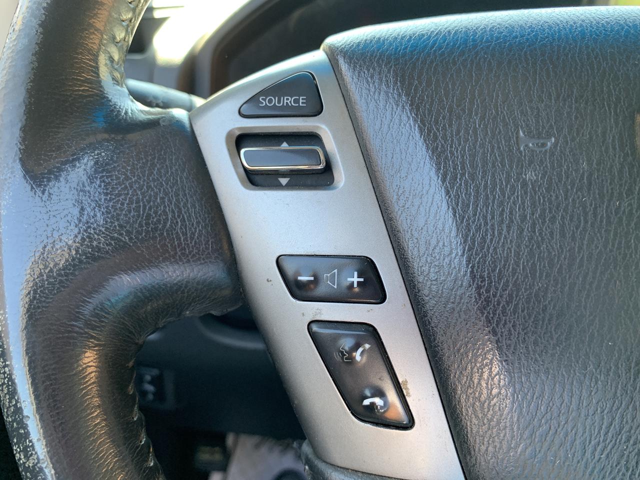 2014 Nissan Titan 4WD King Cab SWB SV !!!! 4X4 LOADED WITH OPTIONS Photo