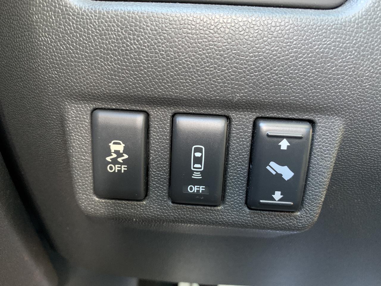 2014 Nissan Titan 4WD King Cab SWB SV !!!! 4X4 LOADED WITH OPTIONS Photo