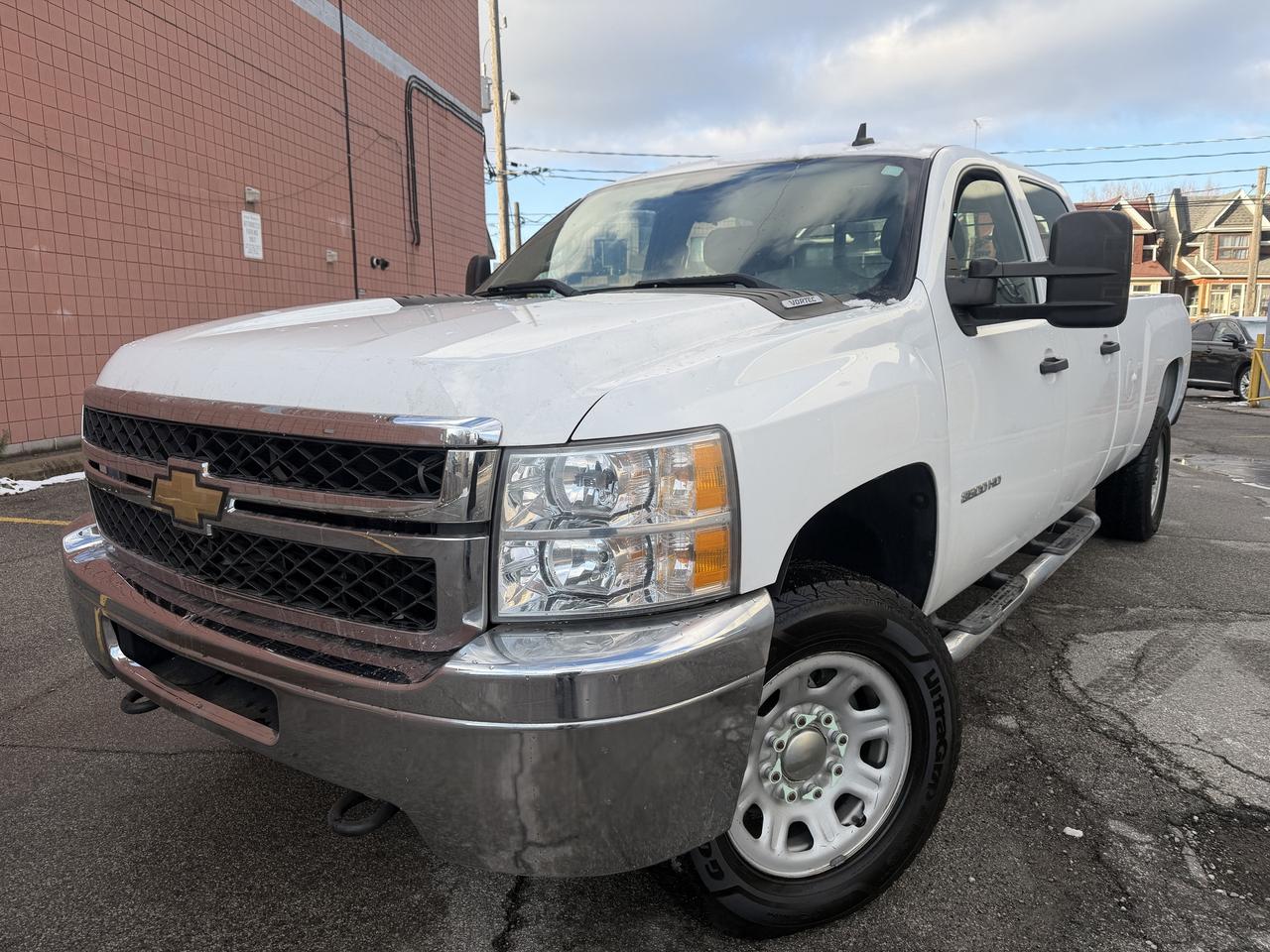 2011 Chevrolet Silverado 3500 !! JUST SOLD SOLD !!4WD Crew Cab   29020 kms !!!! Photo0