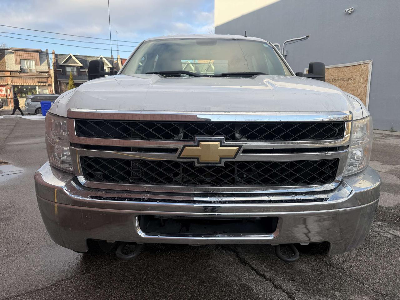 2011 Chevrolet Silverado 3500 !! JUST SOLD SOLD !!4WD Crew Cab   29020 kms !!!! Photo