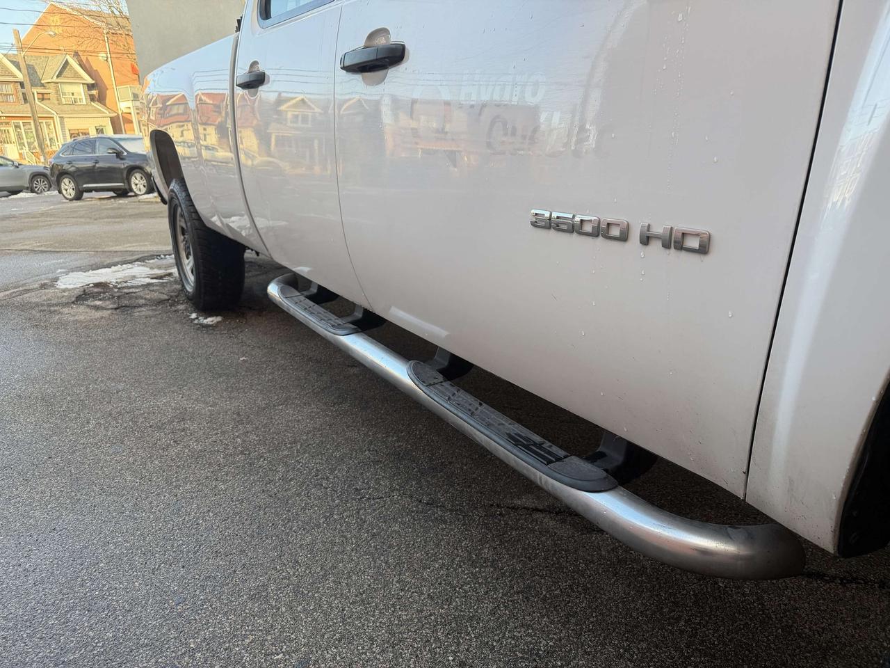 2011 Chevrolet Silverado 3500 !! JUST SOLD SOLD !!4WD Crew Cab   29020 kms !!!! Photo