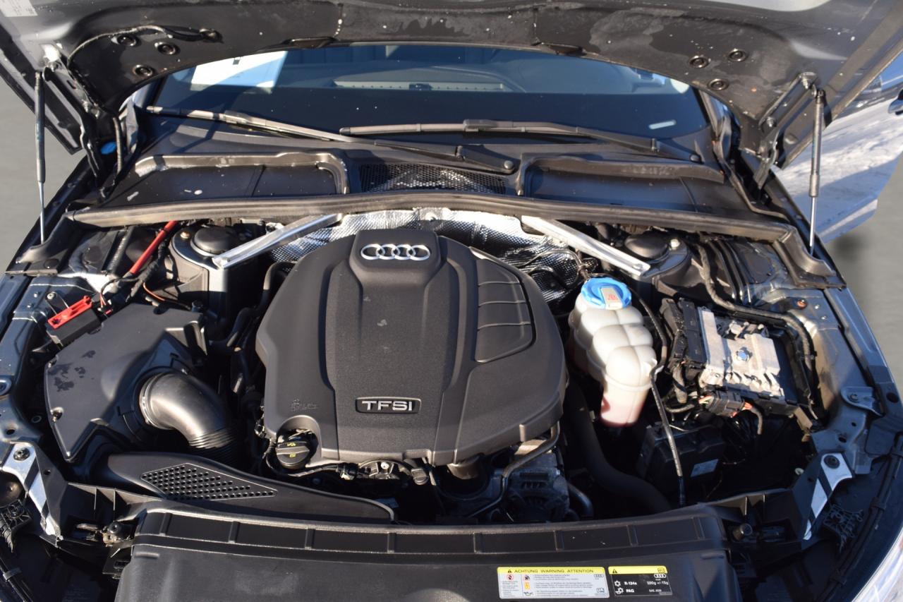 2017 Audi A4 Progressiv AWD Navigation Photo