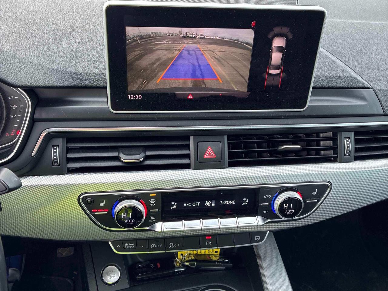 2017 Audi A4 Progressiv AWD Navigation Photo