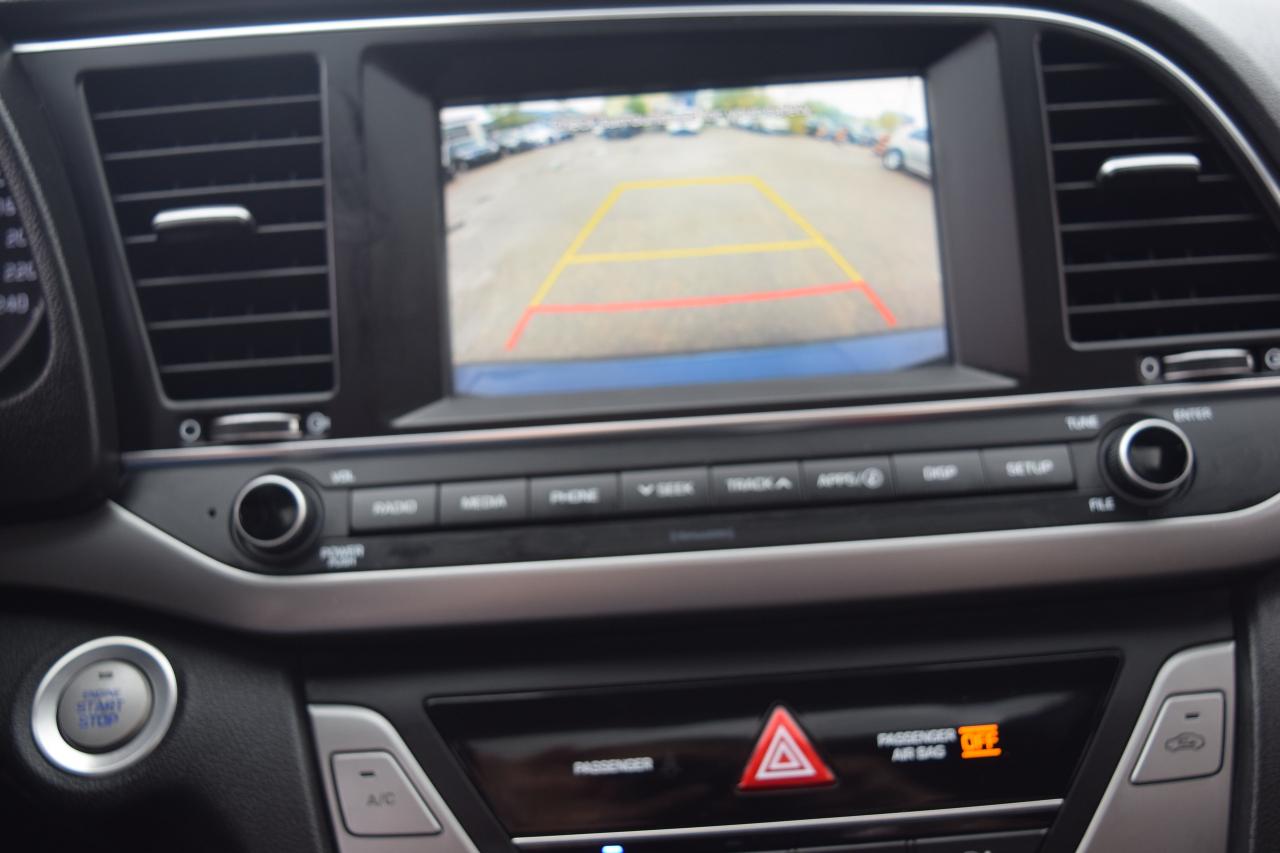 2018 Hyundai Elantra GL SE Sunroof Navi Camera Photo