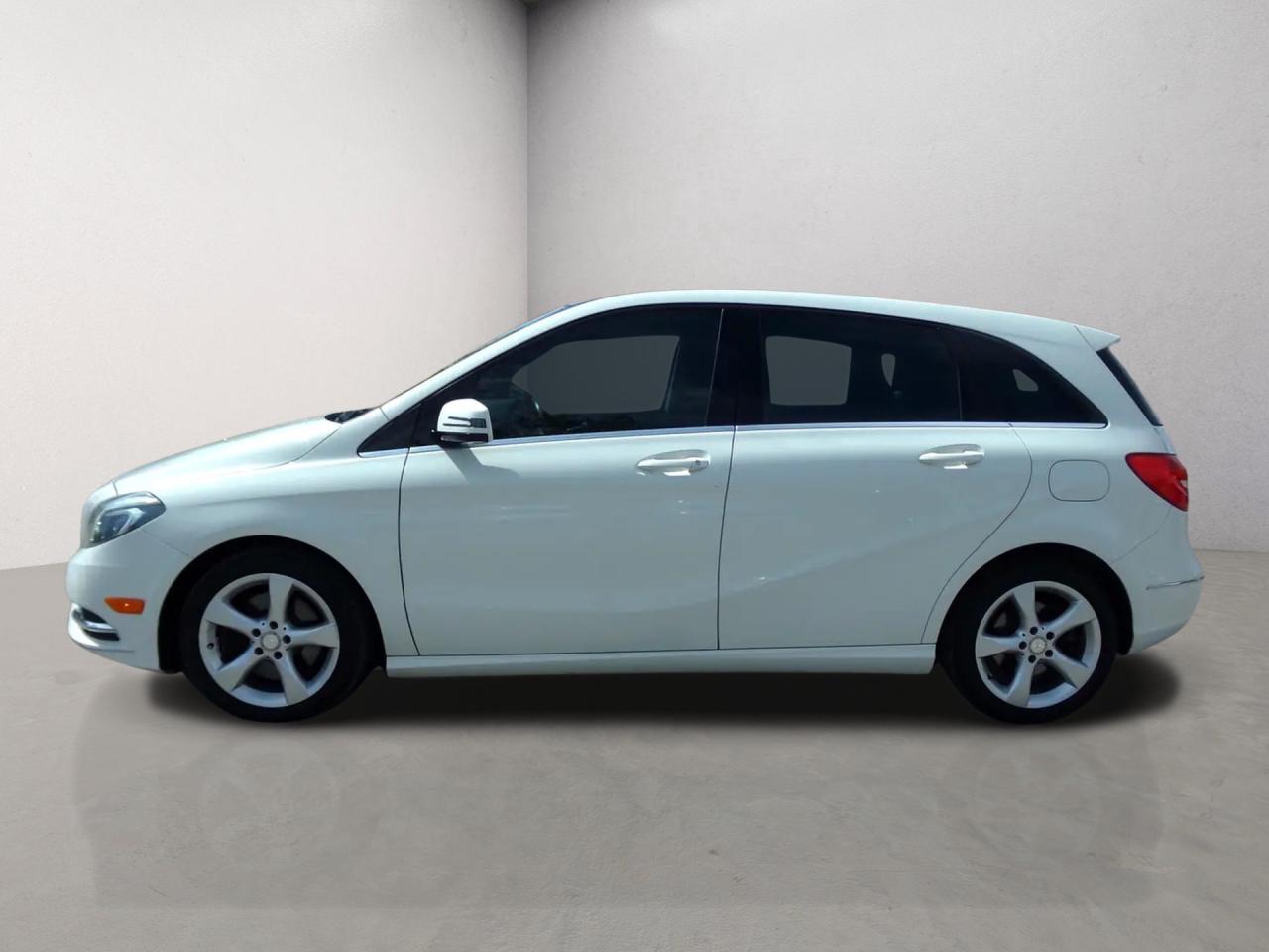 2014 Mercedes-Benz B-Class B250 Sports Tourer Back Up Camera Photo