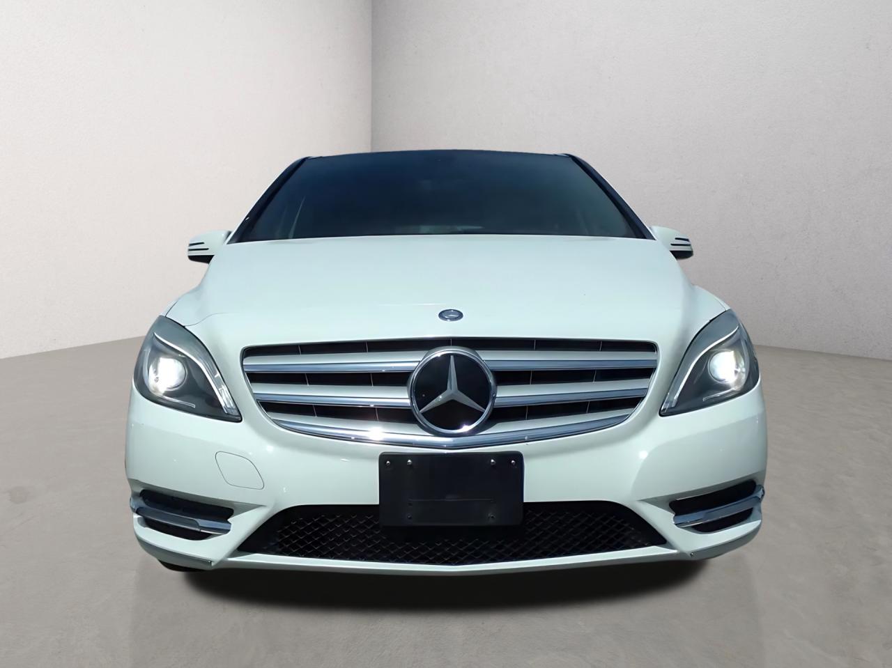 2014 Mercedes-Benz B-Class B250 Sports Tourer Back Up Camera Photo