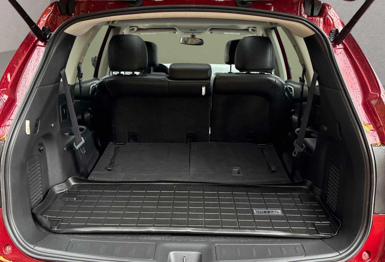 2018 Nissan Pathfinder SL 4WD Panoramic Sunroof Navi Photo