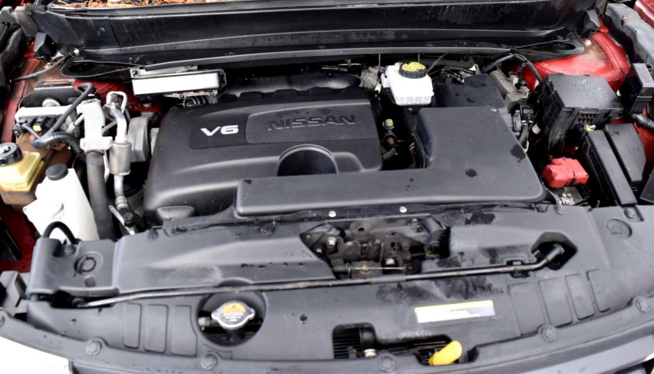 2018 Nissan Pathfinder SL 4WD Panoramic Sunroof Navi Photo