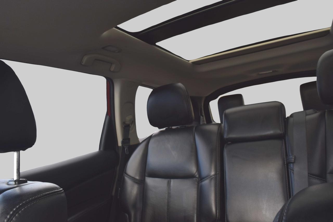 2018 Nissan Pathfinder SL 4WD Panoramic Sunroof Navi Photo