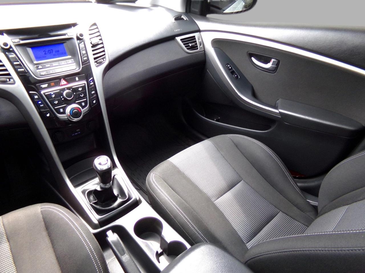2016 Hyundai Elantra GT GLS Manual Panoramic Sunroof Photo