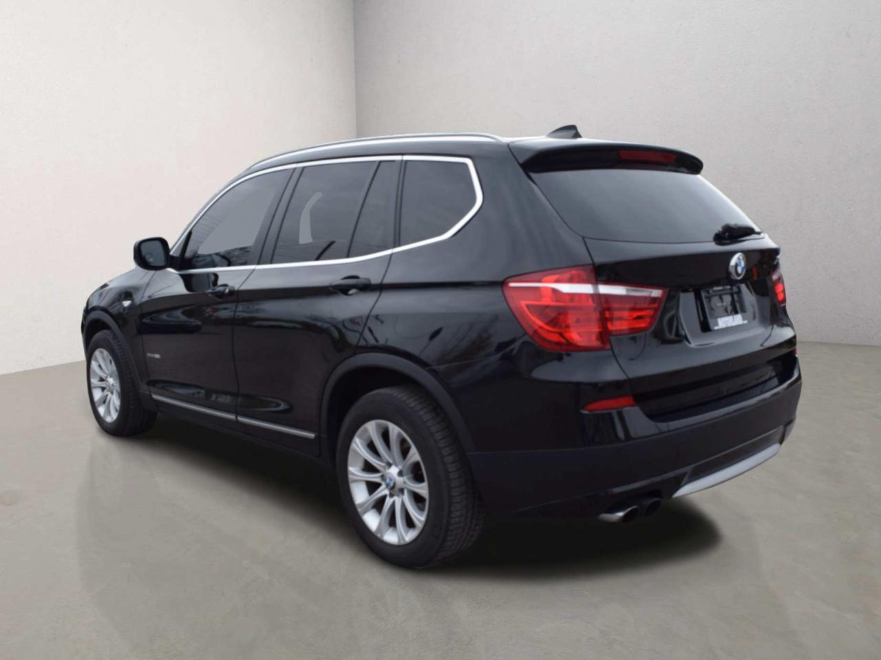 2013 BMW X3 xDrive28i Navi Panoramic Sunroof Photo