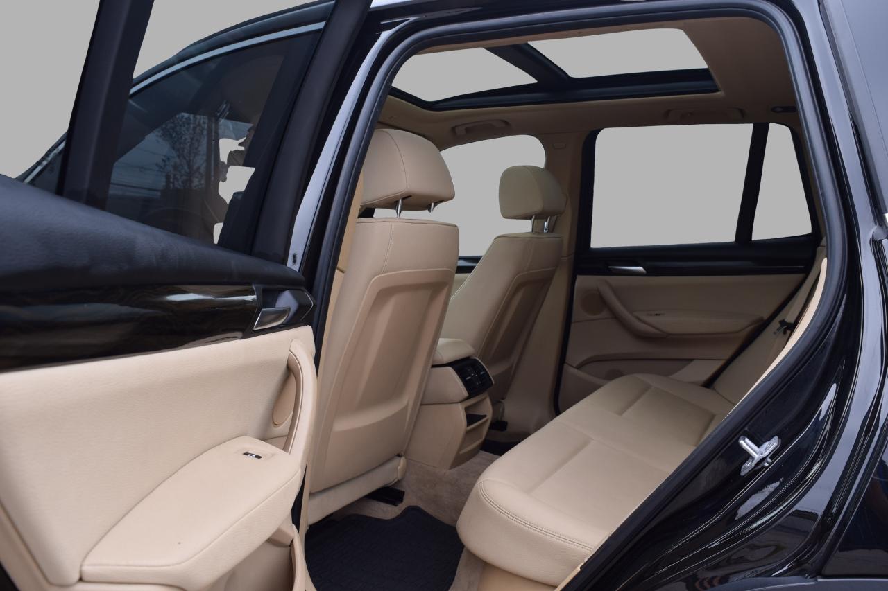 2013 BMW X3 xDrive28i Navi Panoramic Sunroof Photo