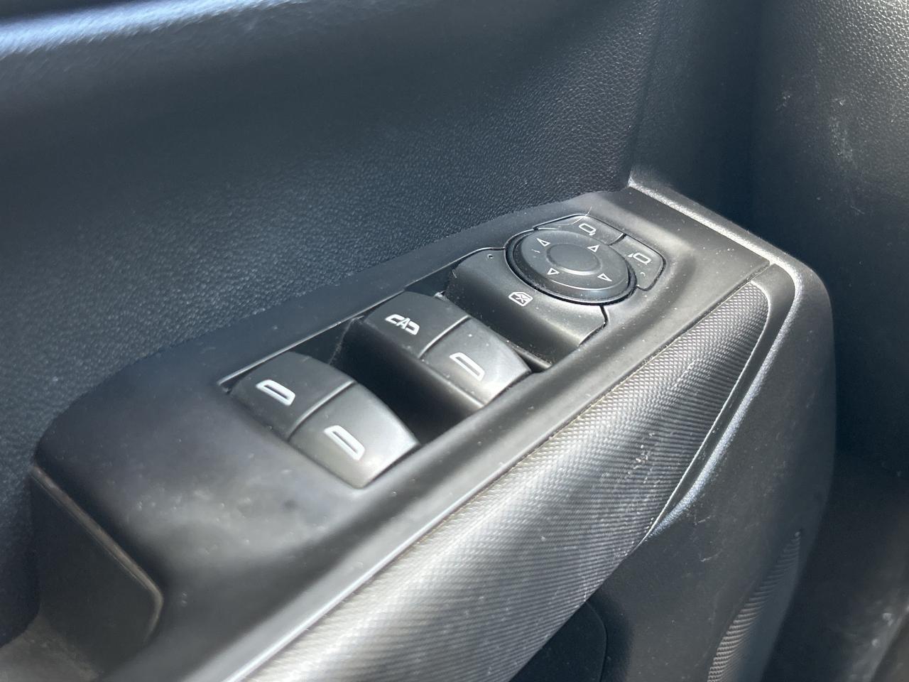 2019 GMC Sierra 1500 Crew Cab 157   6 Pass   Clean Carfax Photo