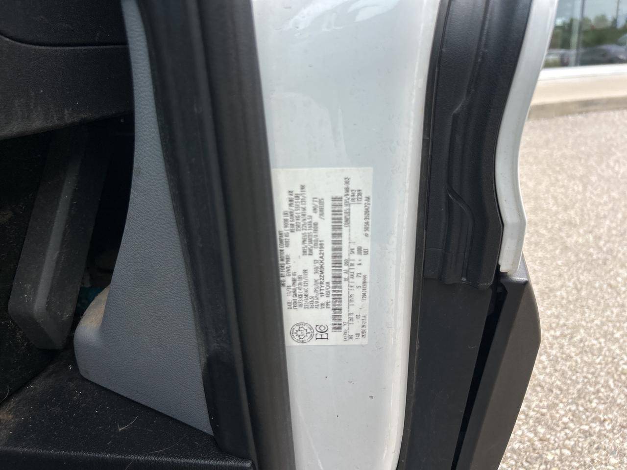 2019 Ford Transit Van T-250 148 Low Rf 9000 GVWR   Clean Carfax Photo