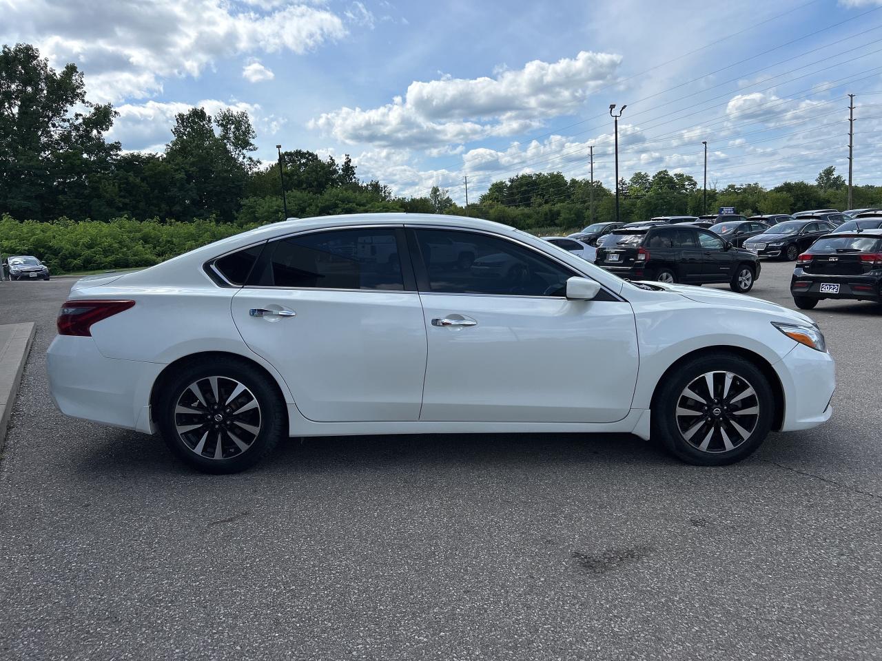 2018 Nissan Altima 2.5 SV   Sunroof   Clean Carfax Photo