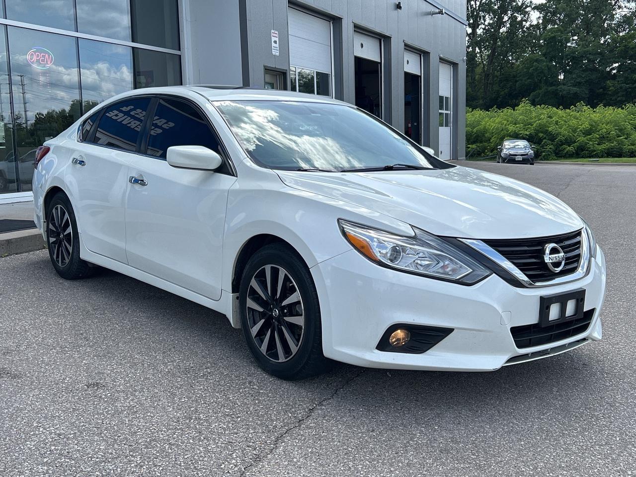 2018 Nissan Altima 2.5 SV   Sunroof   Clean Carfax Photo