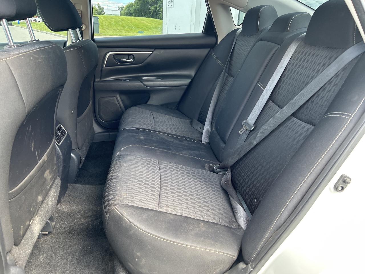 2018 Nissan Altima 2.5 SV   Sunroof   Clean Carfax Photo