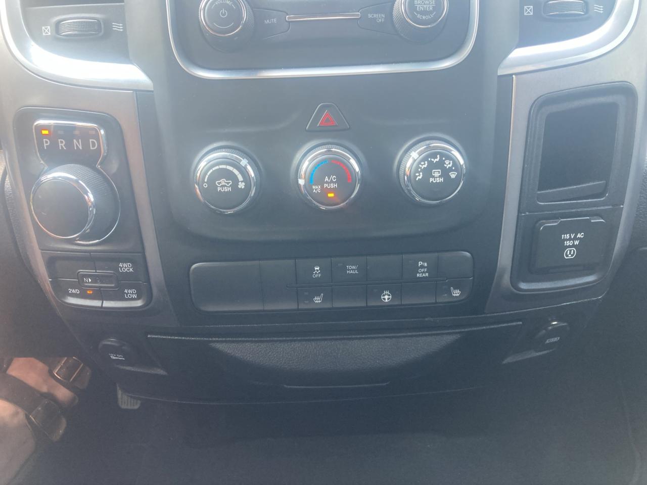 2022 RAM 1500 Classic SLT-BACK UP CAMERA-CLASSIC-HEATED SEATS Photo