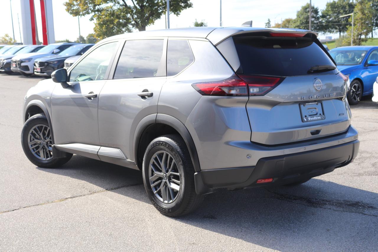 2024 Nissan Rogue S  AWD NO ACCIDENTS REMOTE START B-SPOT CARPLAY Photo
