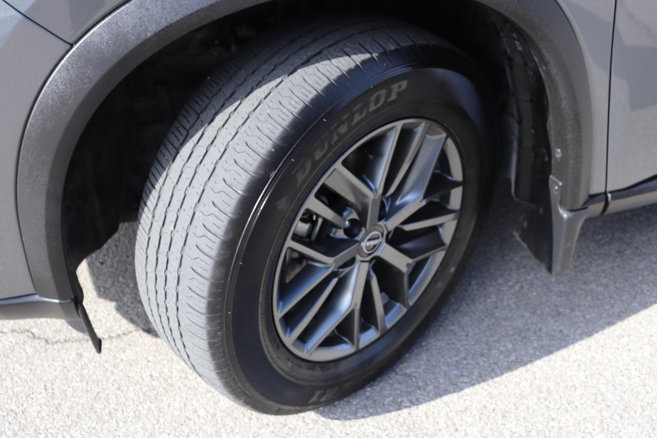 2024 Nissan Rogue S  AWD NO ACCIDENTS REMOTE START B-SPOT CARPLAY Photo