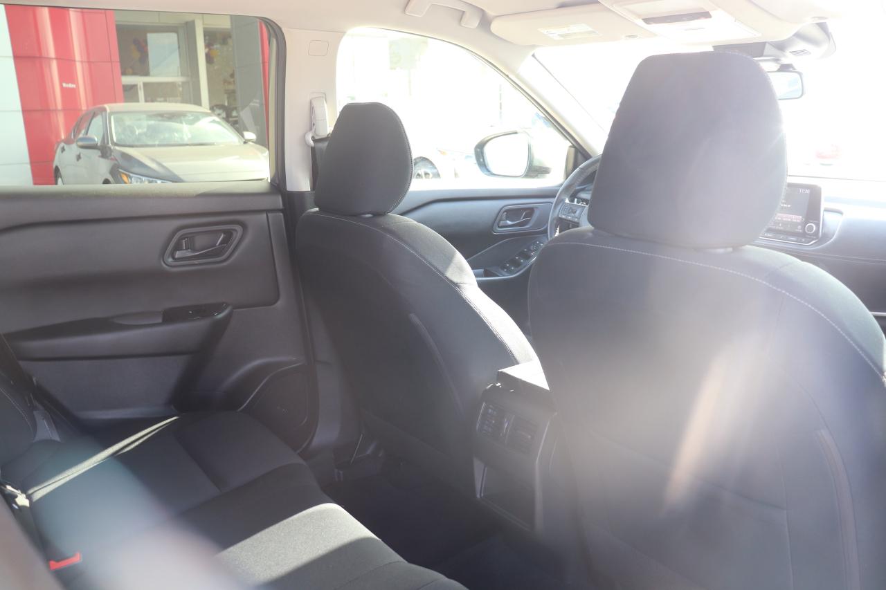 2024 Nissan Rogue S  AWD NO ACCIDENTS REMOTE START B-SPOT CARPLAY Photo