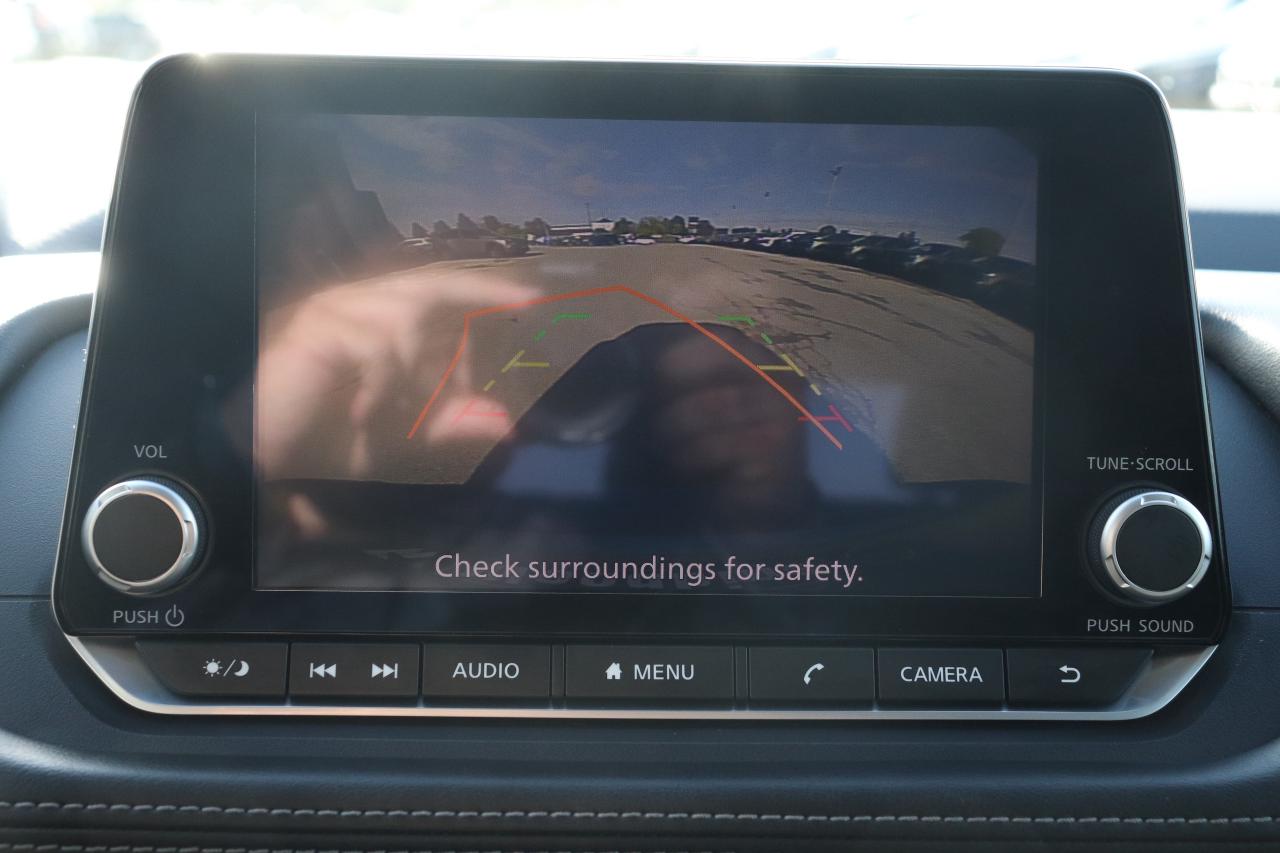 2024 Nissan Rogue S  AWD NO ACCIDENTS REMOTE START B-SPOT CARPLAY Photo