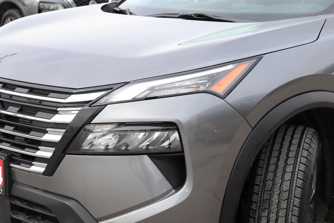 2024 Nissan Rogue S  AWD NO ACCIDENTS REMOTE START B-SPOT CARPLAY Photo