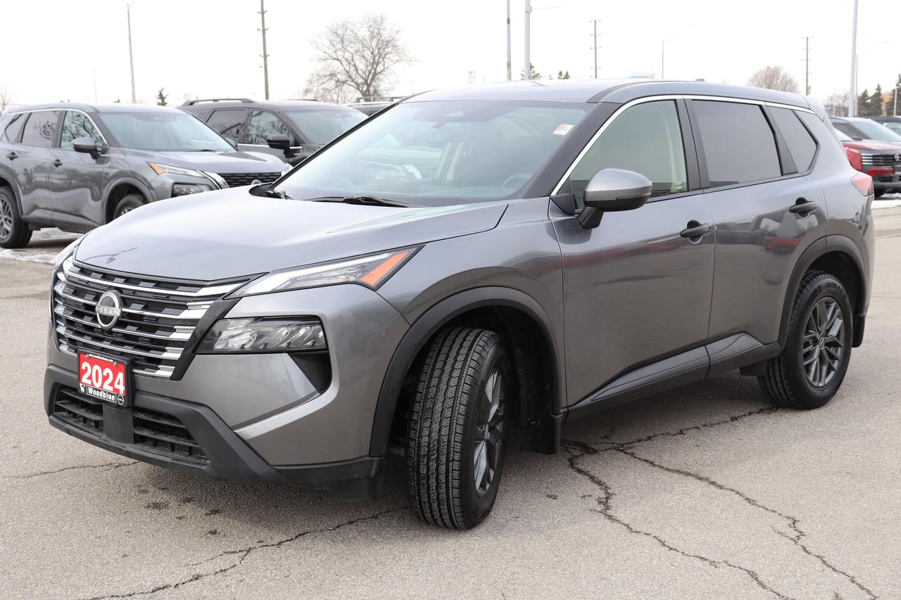 2024 Nissan Rogue S  AWD NO ACCIDENTS REMOTE START B-SPOT CARPLAY Photo