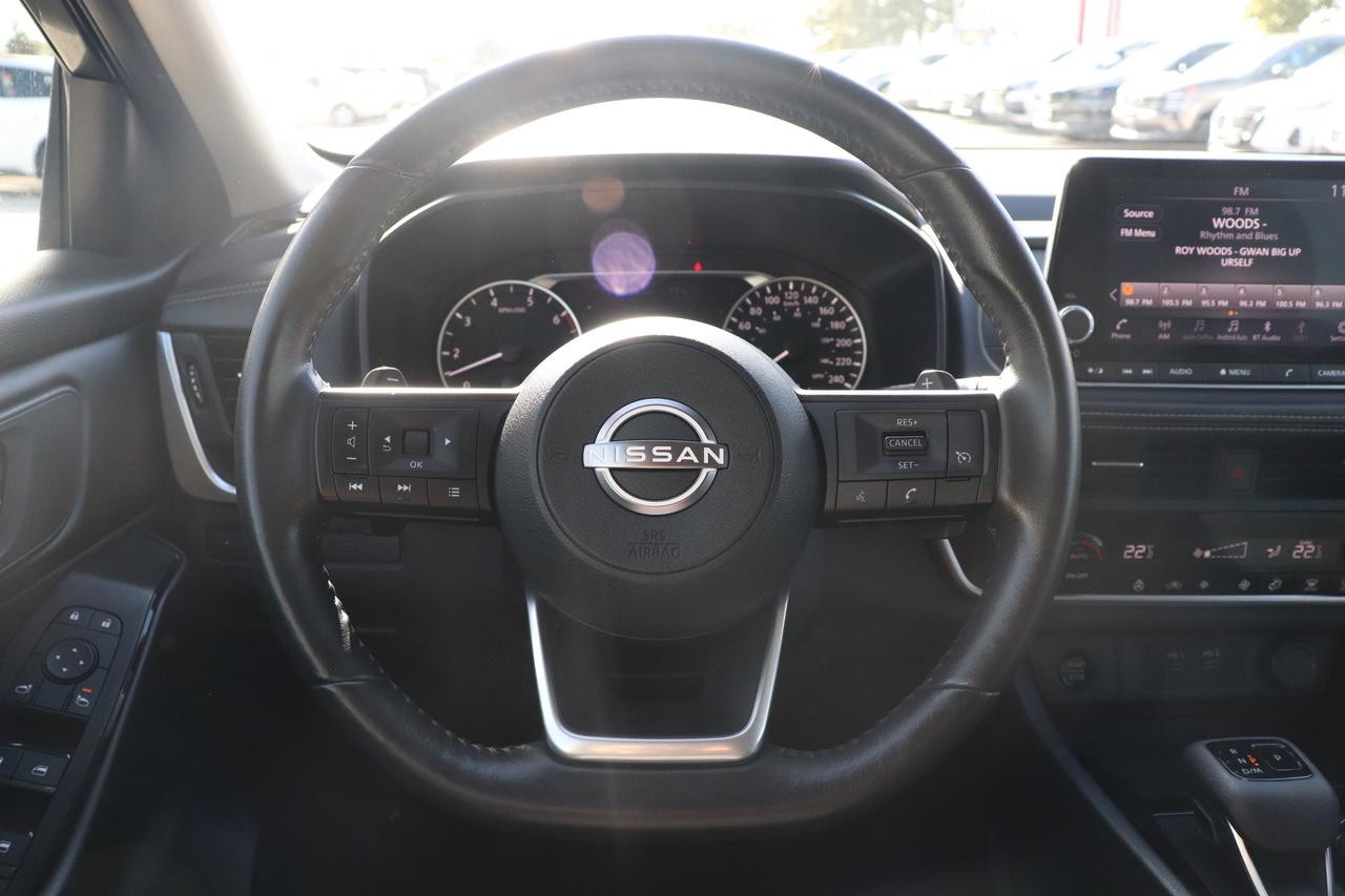 2024 Nissan Rogue S  AWD NO ACCIDENTS REMOTE START B-SPOT CARPLAY Photo