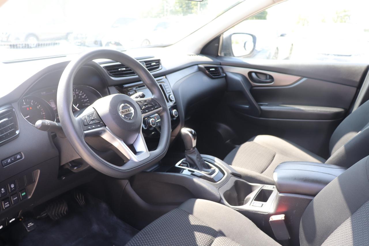 2023 Nissan Qashqai S AWD NO ACCIDENTS CARPLAY B-SPOT HTD SEATS CAMERA Photo