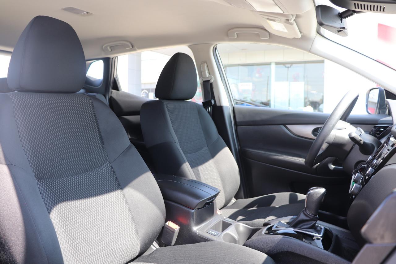 2023 Nissan Qashqai S AWD NO ACCIDENTS CARPLAY B-SPOT HTD SEATS CAMERA Photo