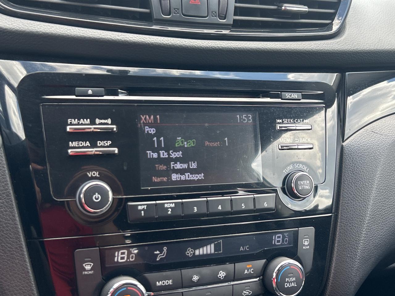 2018 Nissan Qashqai SV AWD   Sunroof   Heated Seats & Steering Wheel Photo