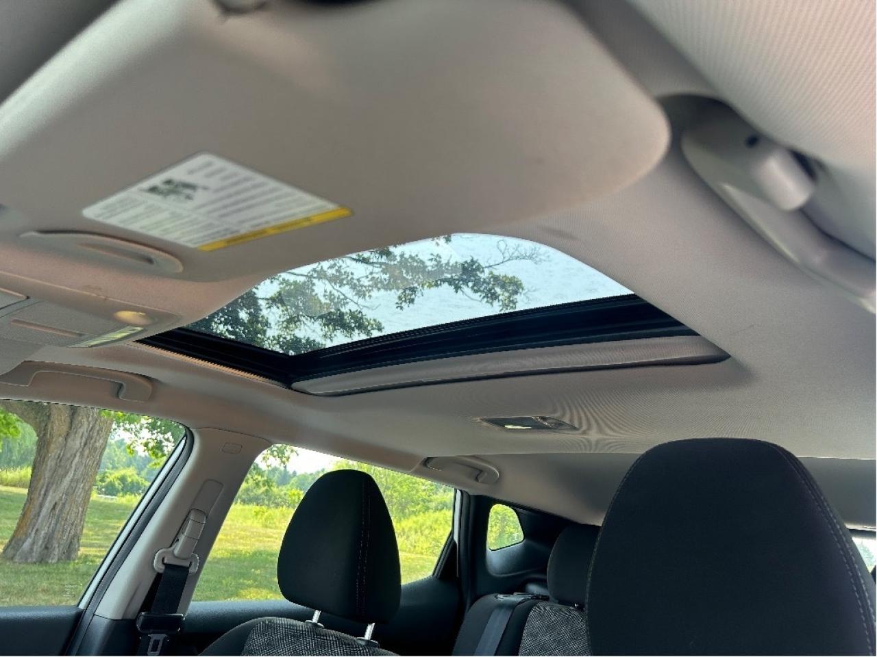 2018 Nissan Qashqai SV AWD   Sunroof   Heated Seats & Steering Wheel Photo