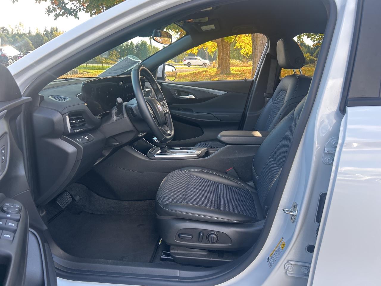 2025 Buick Envista Preferred   Heated Seats & Steering Wheel Photo
