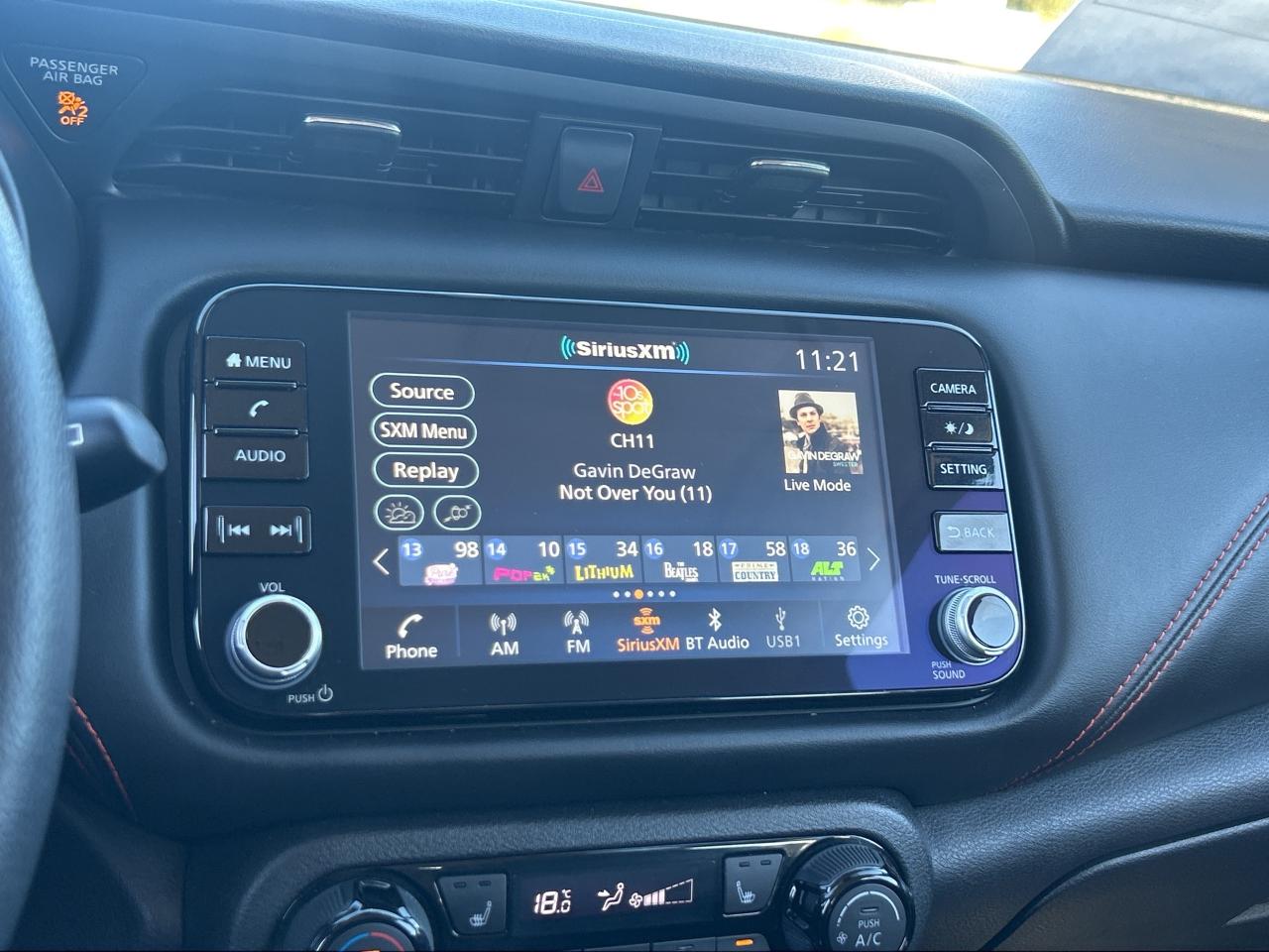 2024 Nissan Kicks SR Premium   Leather   Heated Seats/Steering Wheel Photo