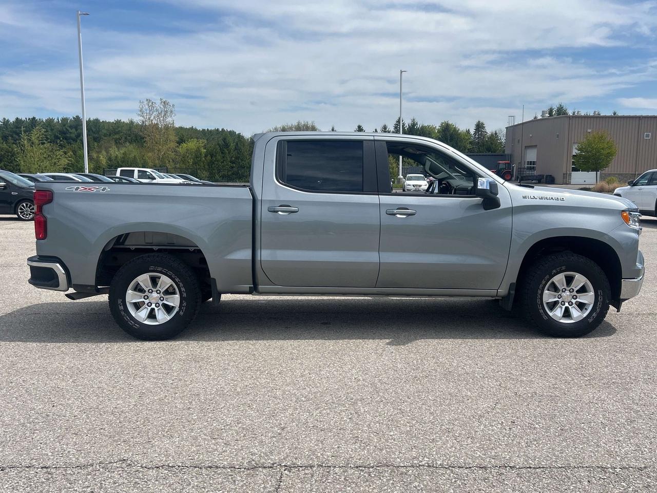 2024 Chevrolet Silverado 1500 LT 4x4 Crew Cab   Heated Seats & Steering Wheel Photo2