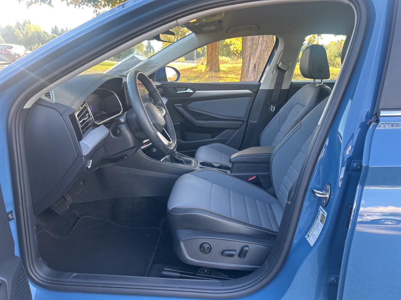 2025 Volkswagen Jetta Comfortline   Heated Seats & Steering Wheel Photo