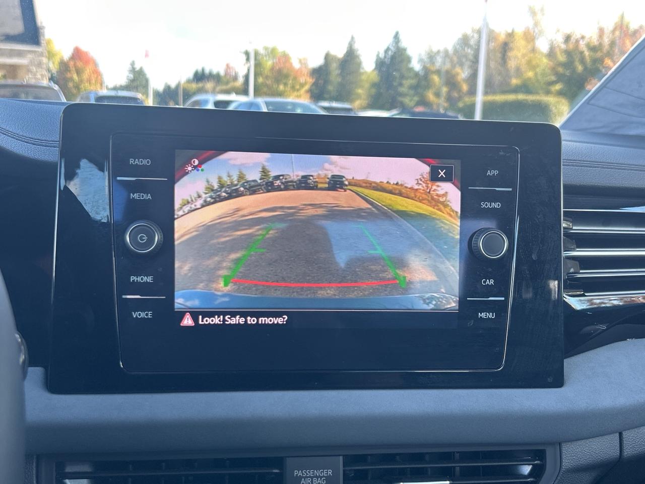 2025 Volkswagen Jetta Comfortline   Heated Seats & Steering Wheel Photo