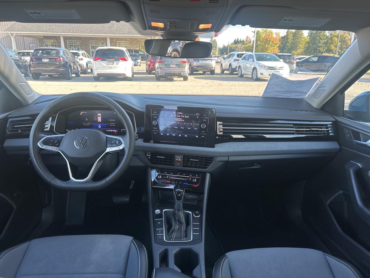 2025 Volkswagen Jetta Comfortline   Heated Seats & Steering Wheel Photo