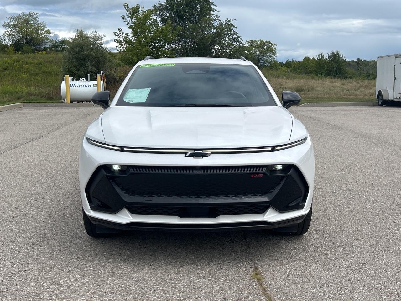 2024 Chevrolet Equinox EV RS w/2RS   Nav.   Heated Seats & Steering Wheel Photo