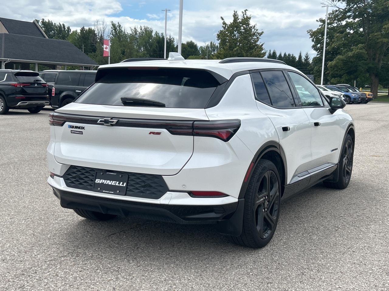 2024 Chevrolet Equinox EV RS w/2RS   Nav.   Heated Seats & Steering Wheel Photo